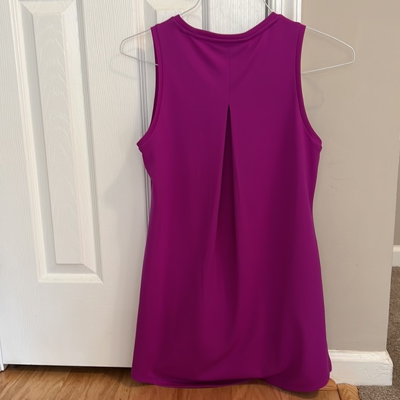 The Limited purple tunic top. Like new, comfortable top with slits on the side. - Picture 3 of 5